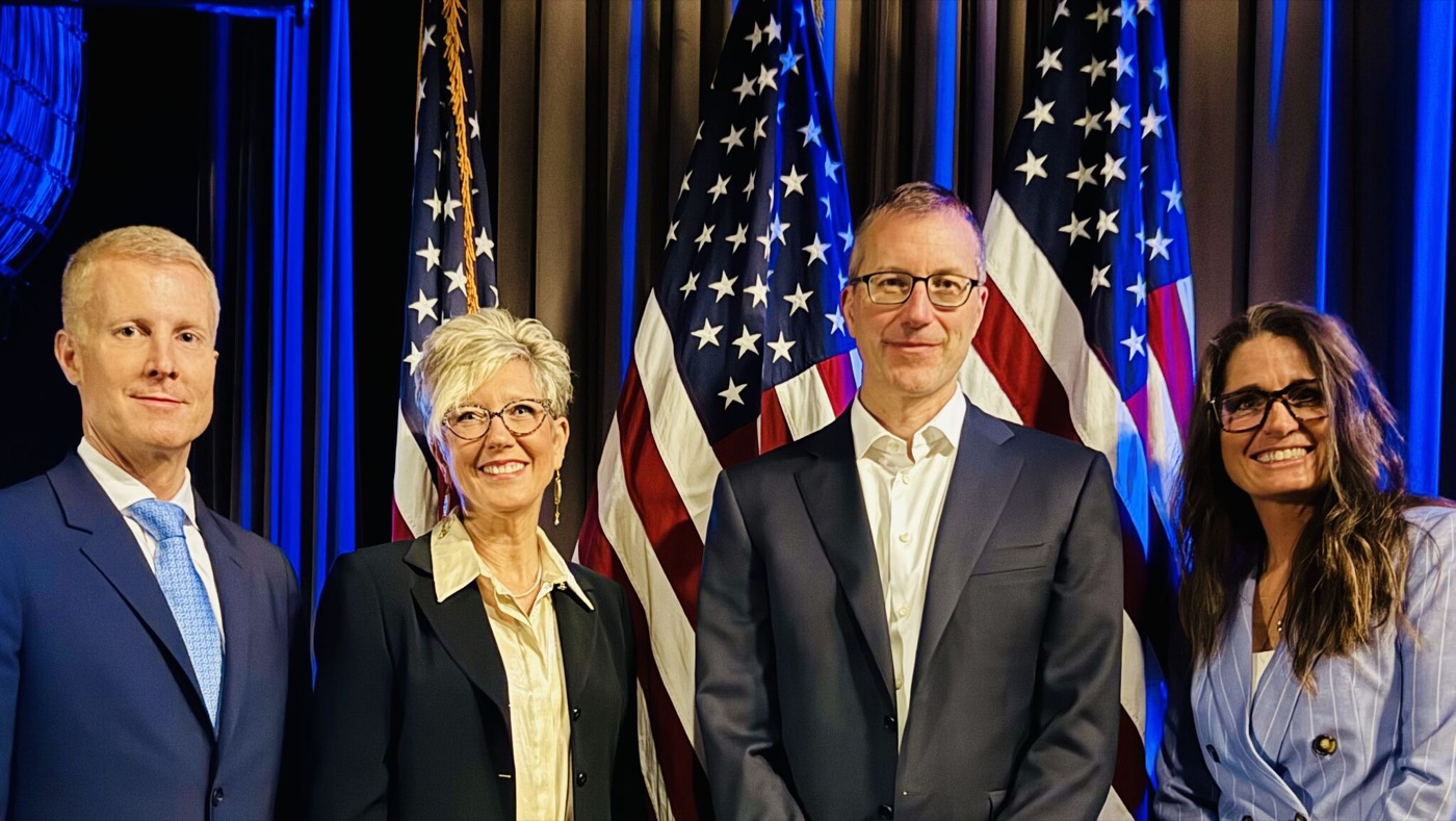 Institute representatives at a national recovery policy event